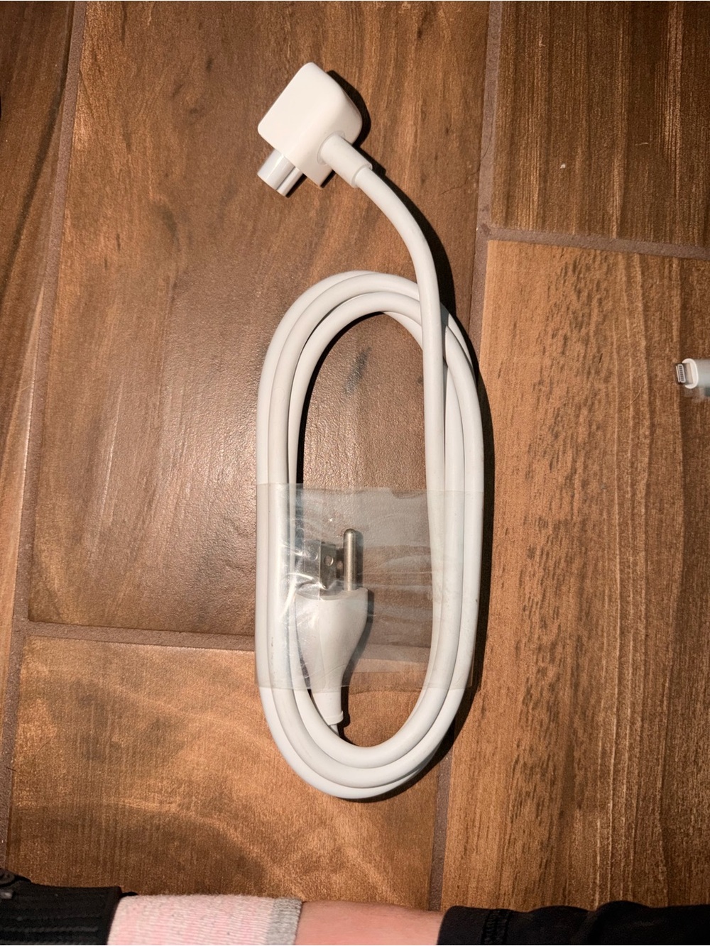 Apple White  Charger extender